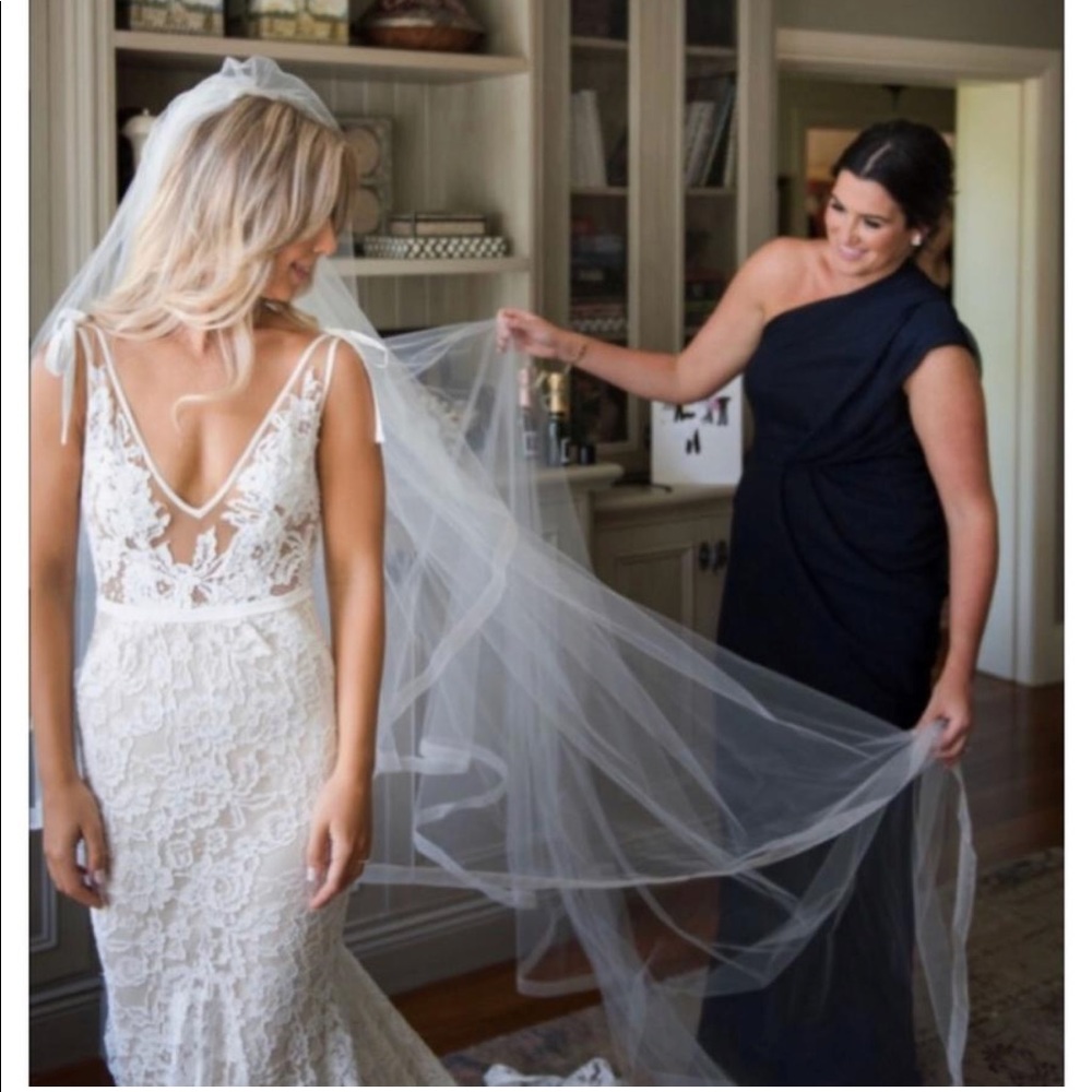 Lace wedding dress br-13-05